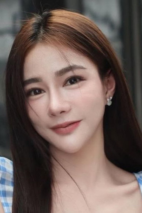 Photo of Paphatsarin Akesirakulpat, Acting