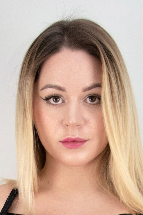 Photo of Holly Garner, Acting