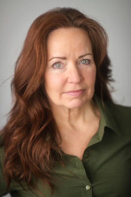 Deanna Mae Lloyd profile