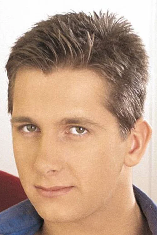 Photo of Erik Hanlan, Acting