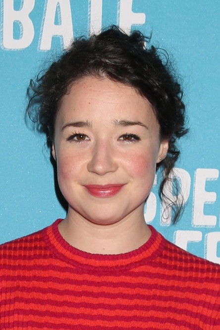 Sarah Steele profile