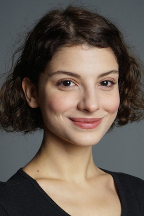 Photo of Aylin Paksoy, Acting