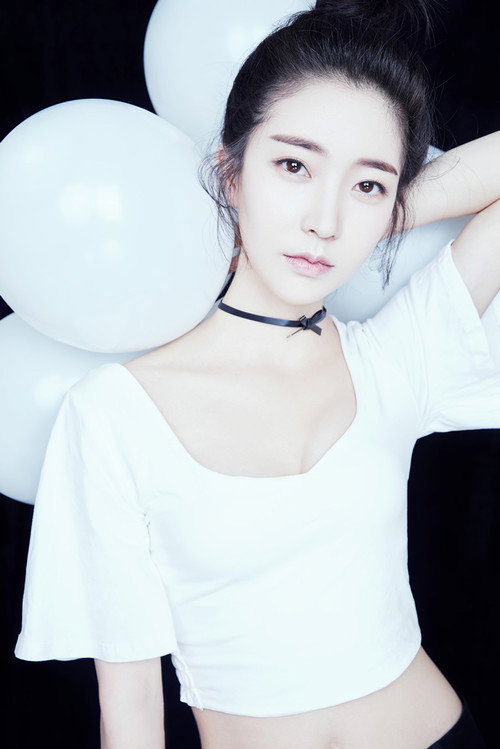 Photo of Fei Weini, Acting