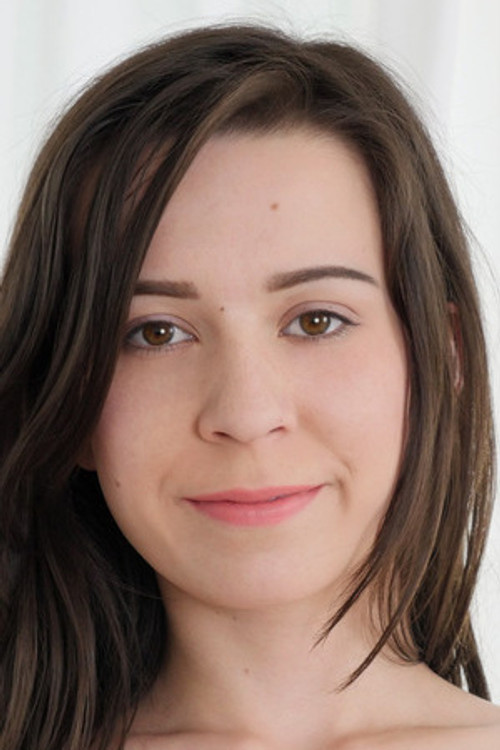 Photo of Ariel Grace, Acting