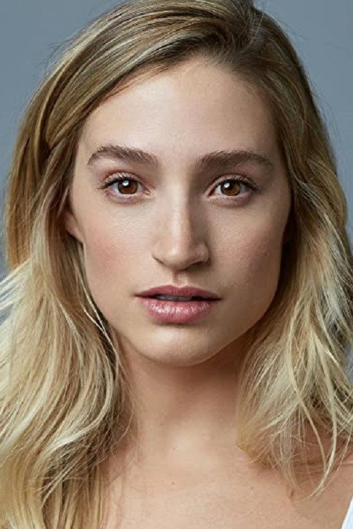 Photo of Ashleigh van der Hoven, Acting