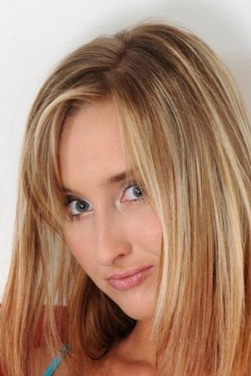 Photo of Tracy Zhora, Acting