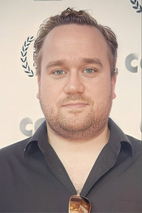 Photo of Lundon Boyd, Acting
