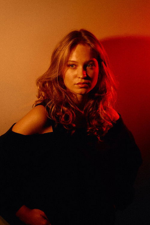 Emma Van Raemdonck profile