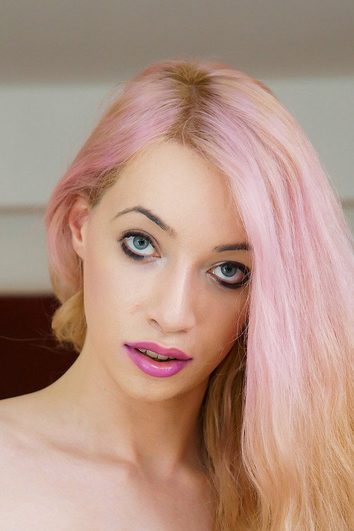 Photo of Sasha de Sade, Acting