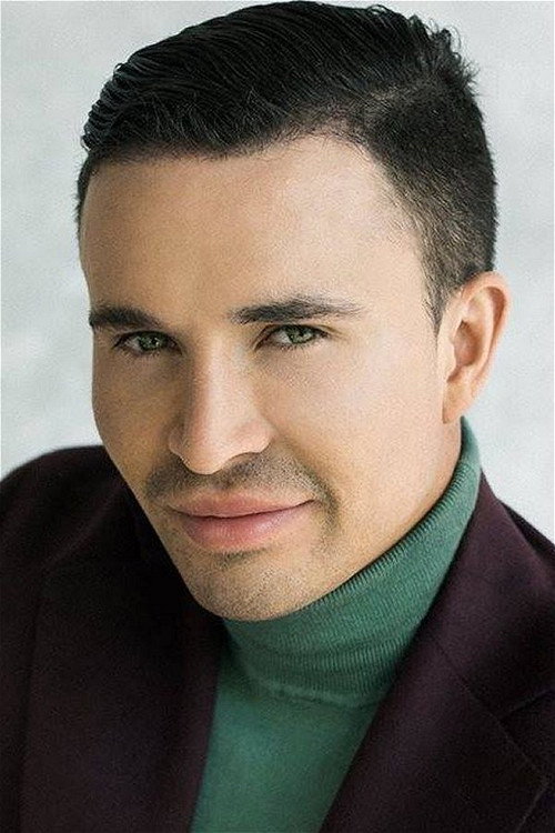 Gustav Salinas profile