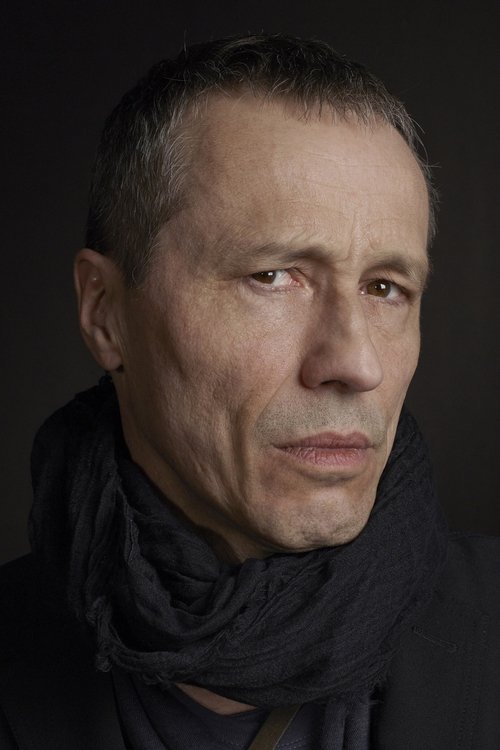 Michael Wincott profile