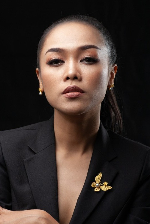 Vilouna Phetmany profile