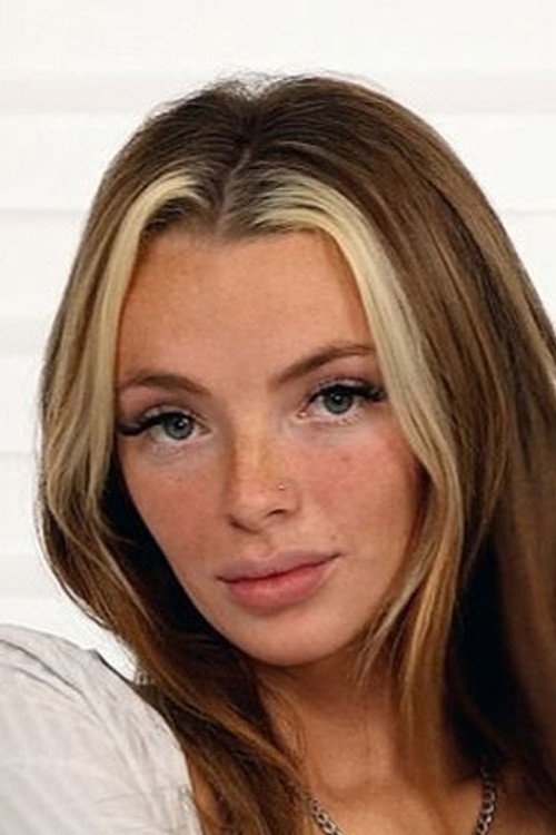 Photo of Katie Pardon, Acting
