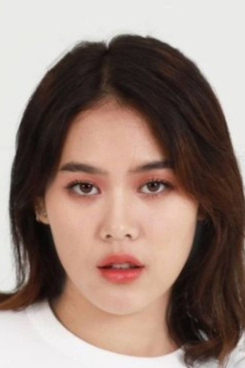 Pang Panadda Kaeward profile