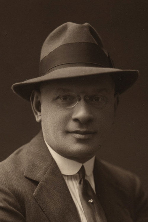 Photo of Giuseppe Adami, Writing