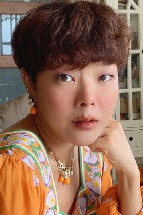 Photo of Kanyarat Tiyapornchai, Acting