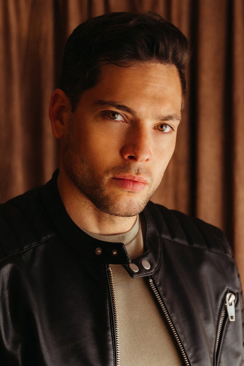 Photo of Román Reyes, Acting