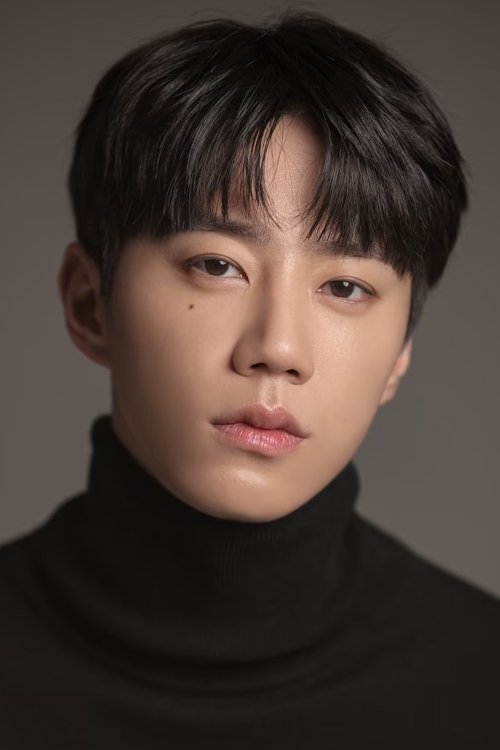 Lee Jun-young profile