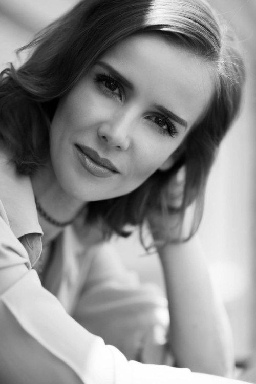 Natalie Lorence profile