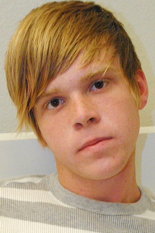 Photo of Colby Bonds, Acting
