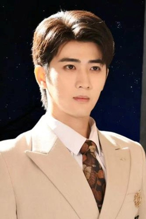 Photo of 余戬, Acting