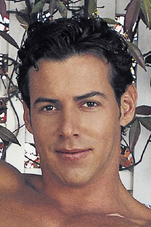 Photo of Kristian Alvarez, Acting
