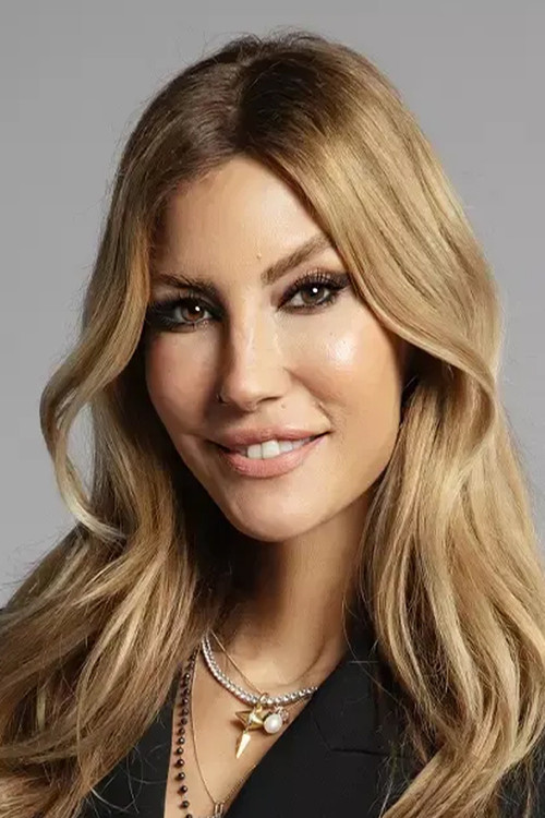 Çağla Şıkel profile