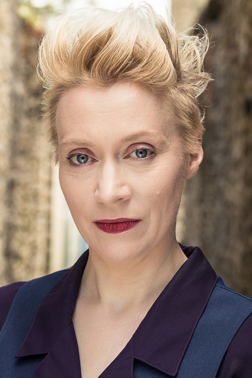 Emily Carding profile