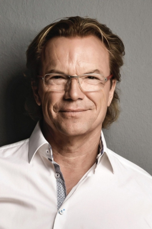 Wolfgang Lippert profile