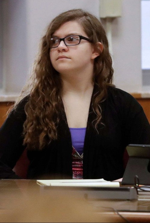Photo of Anissa Weier, Acting