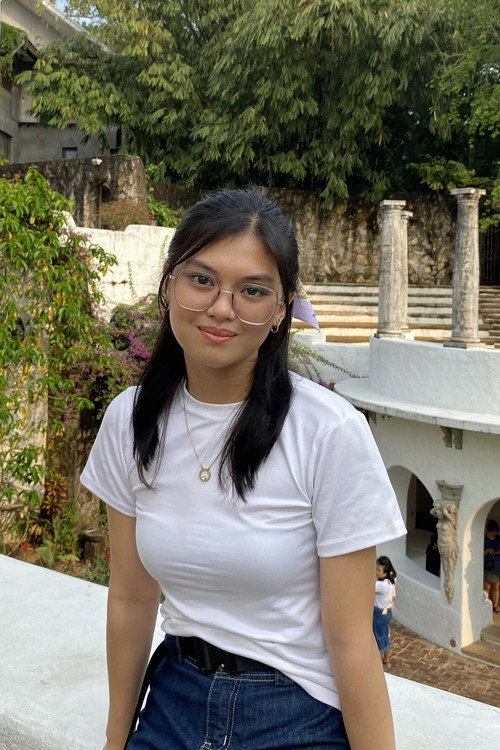 Photo of Naiah Nicole Mendoza, Writing