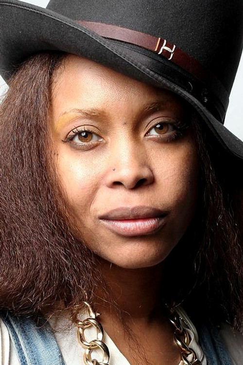 Erykah Badu profile