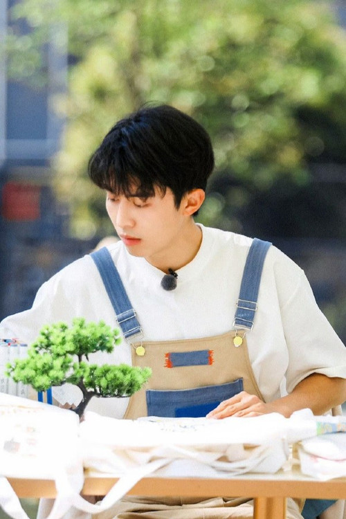 Xiaotong Zhao profile