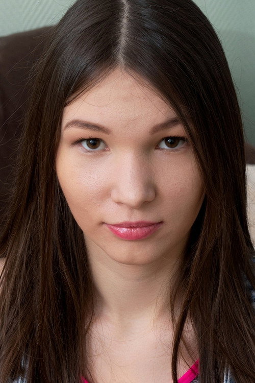 Photo of Ariel Tylor, Acting