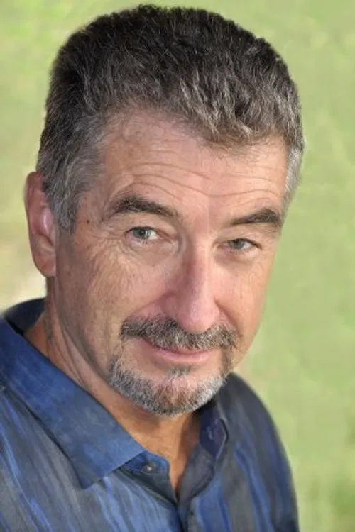 Wayne Crawford profile