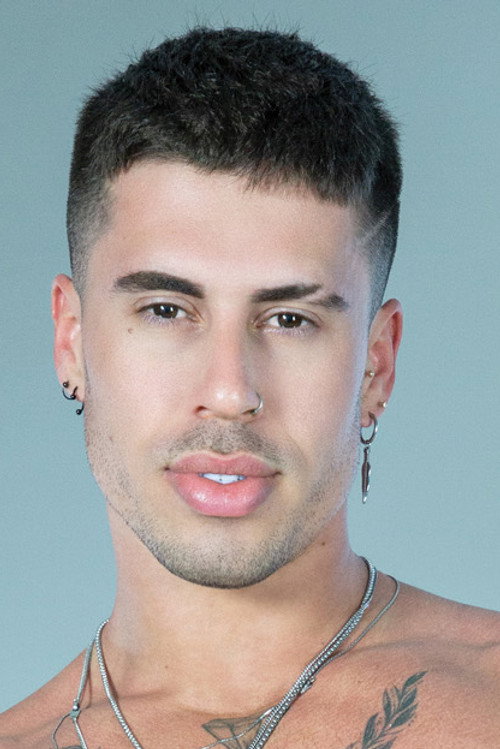 Photo of Ro Reyes, Acting