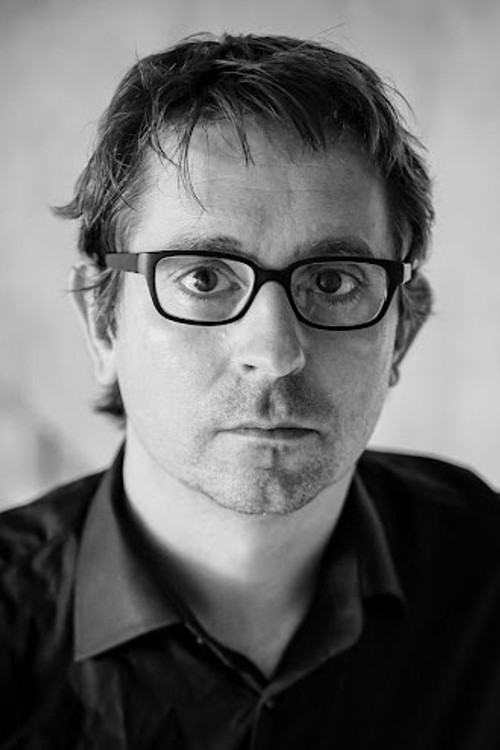 Photo of Martijn Hullegie, Writing