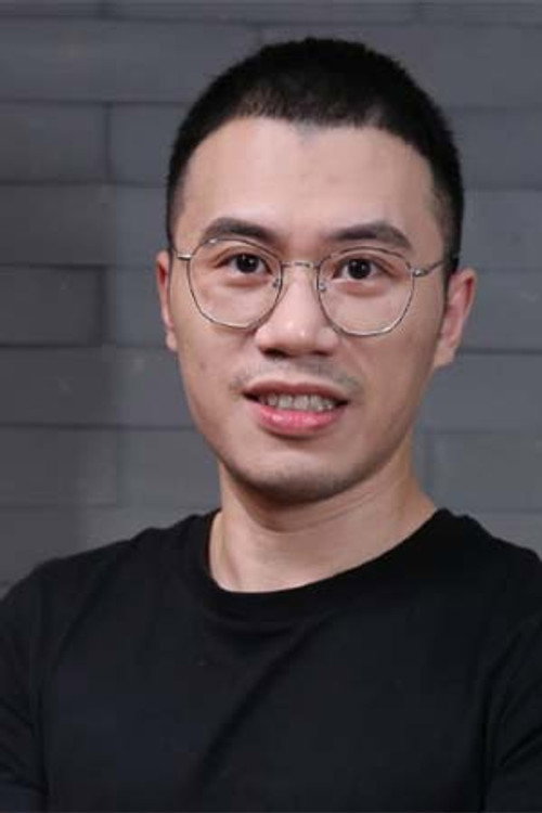 Photo of Zi Jin Chen, Writing