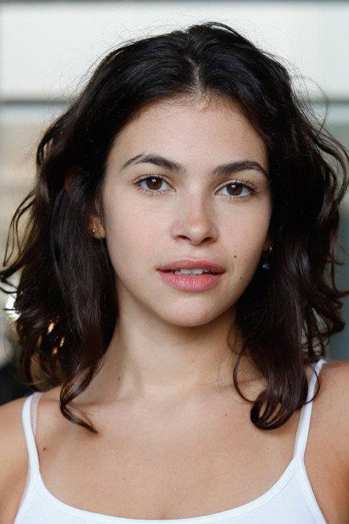 Photo of Julia Gaspar, Acting