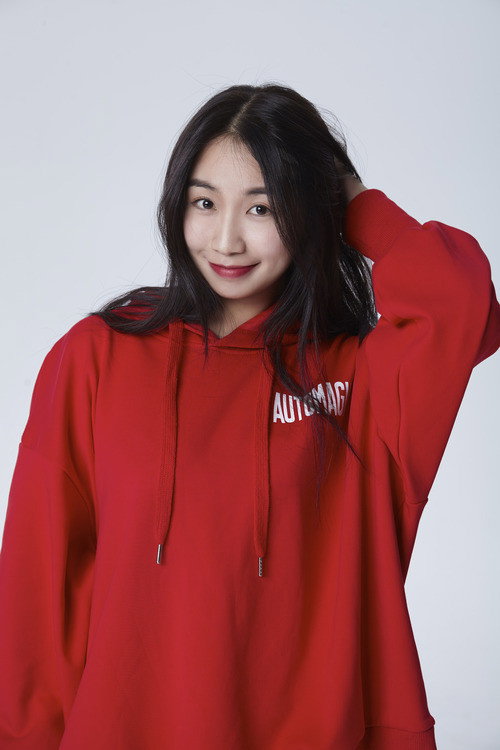 Photo of Veronica Xiao, Acting