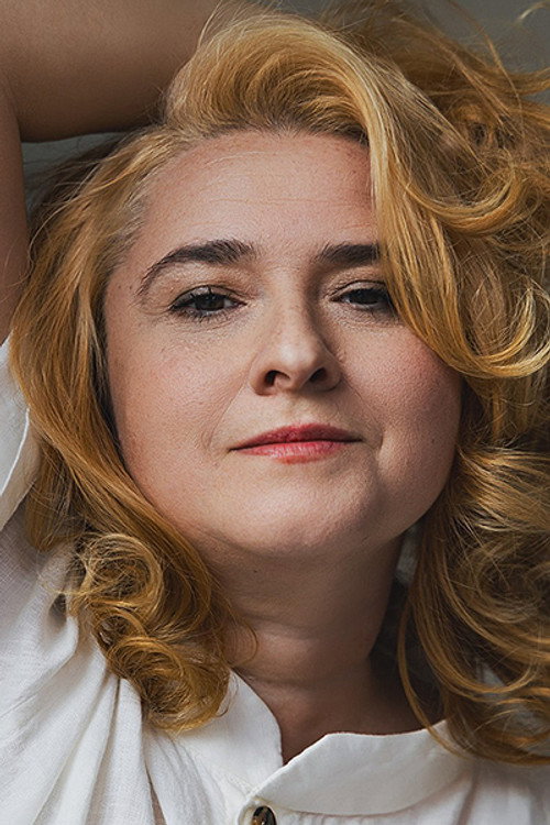 Photo of Angela Ribeiro, Acting