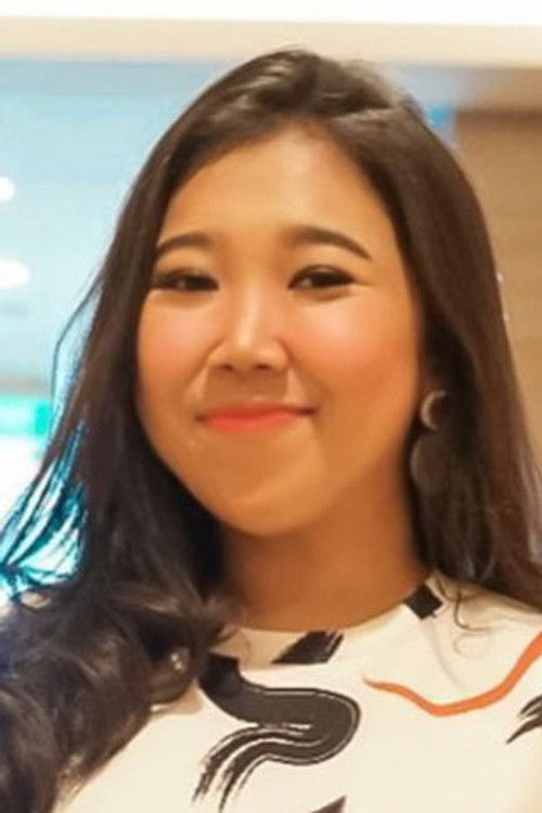 Kiky Saputri profile