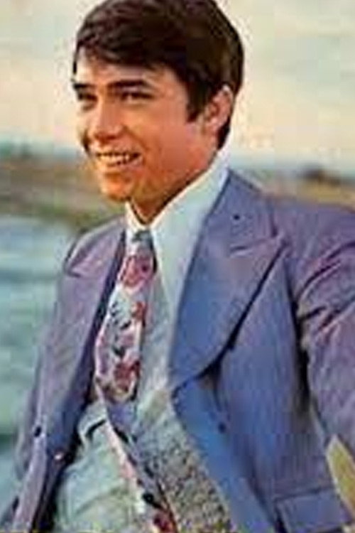 Photo of Walter Navarro, Acting