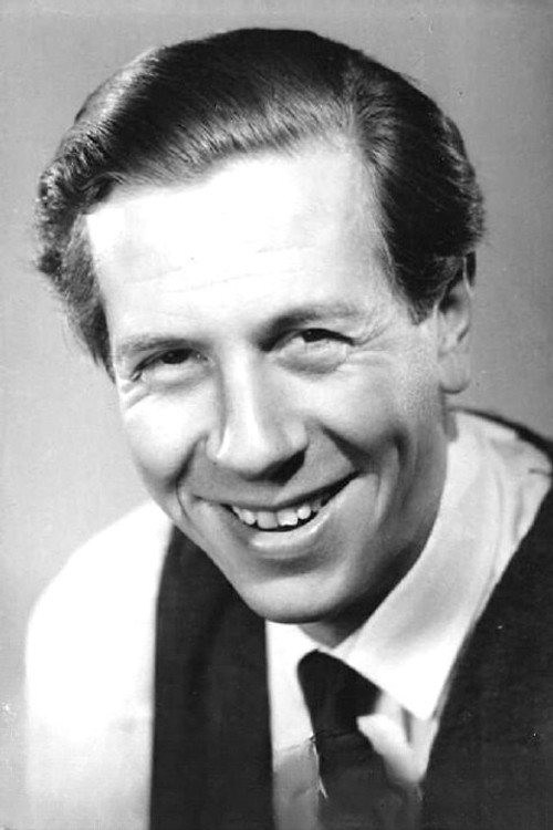 Photo of Derek Tansley, Acting