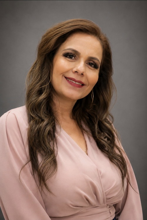 Photo of Vianey Huizar, Acting