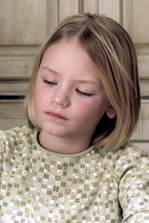 Claire Pakis profile