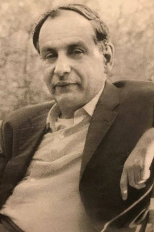 Photo of Iosif Manevich, Writing
