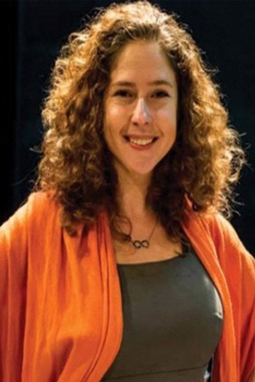 Photo of Renata Mizrahi, Writing