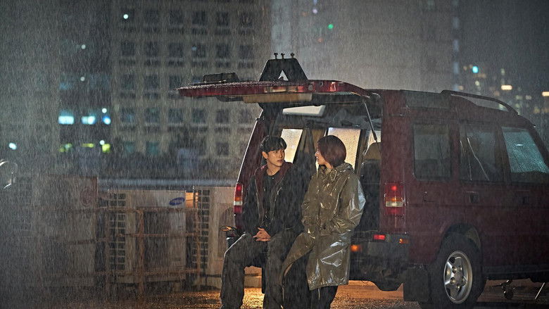 Han-ul wielding his dual sickles in combat