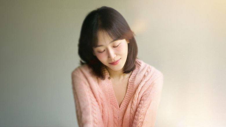 Seo Hyun-jin looking stoic in a hospital corridor